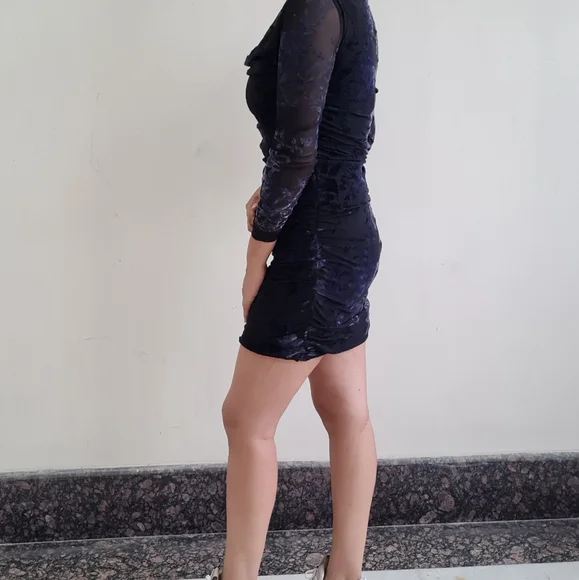 Bodycon Short fitted ruched dress - Picture 3 of 6